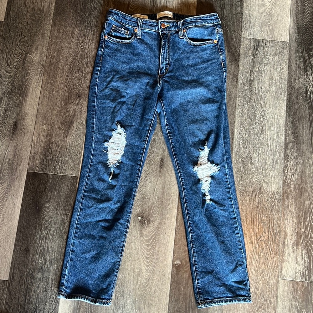 Universal Thread hi Rise slim straight jeans size 8